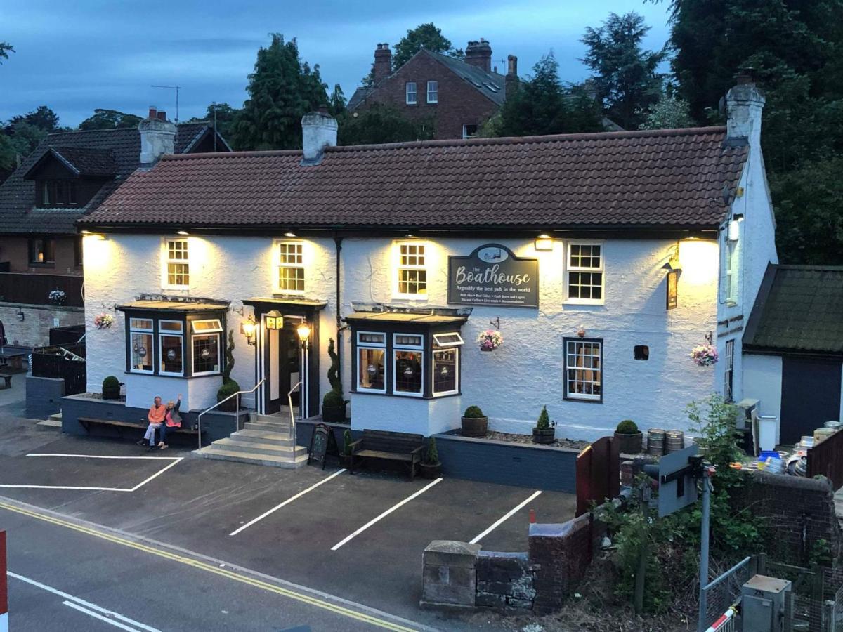 ホテル The Boathouse Wylam エクステリア 写真